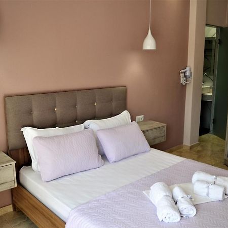 Ioni Rooms Potos Luaran gambar