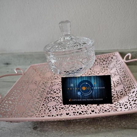 Ioni Rooms Potos Luaran gambar