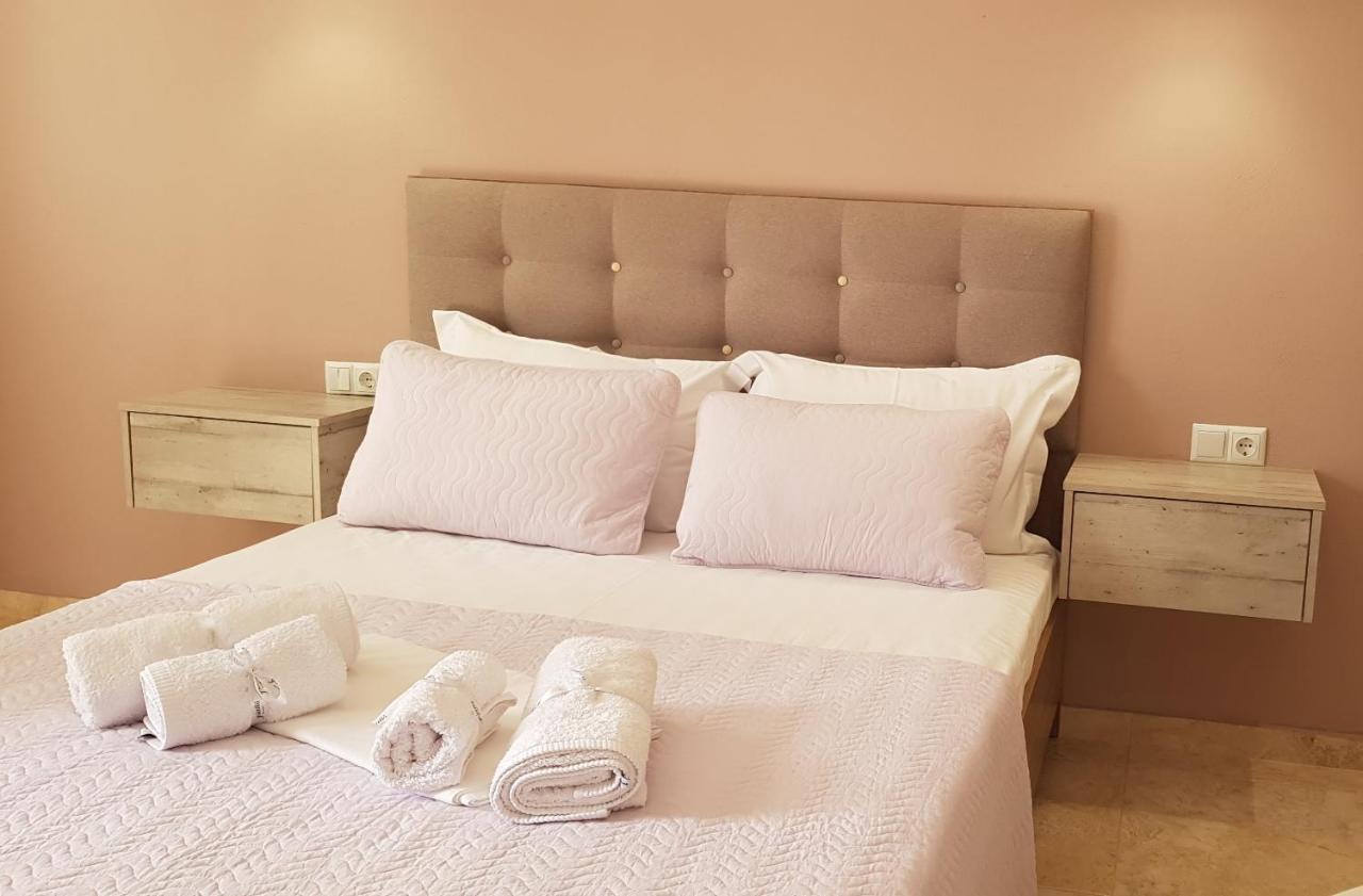 Ioni Rooms Potos Luaran gambar